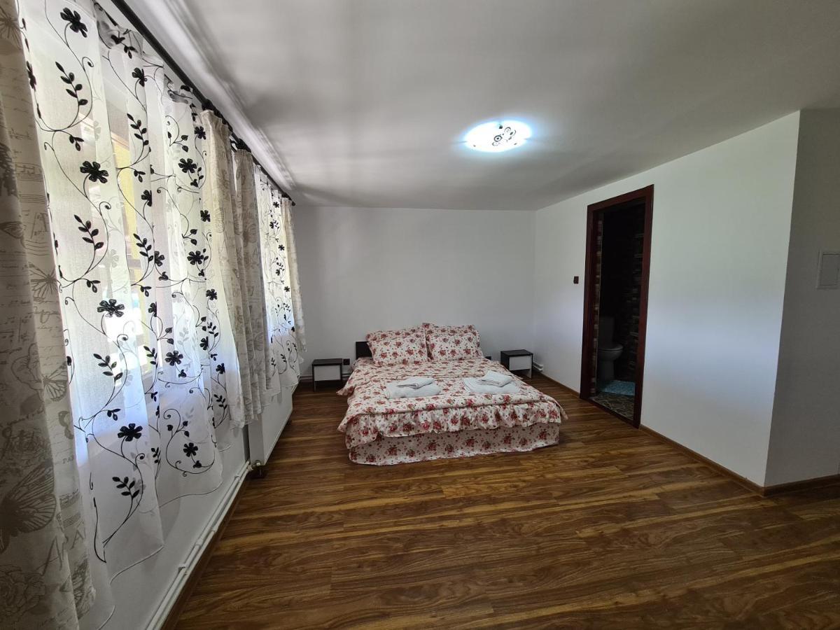 Maricom Home Zărneşti Kültér fotó
