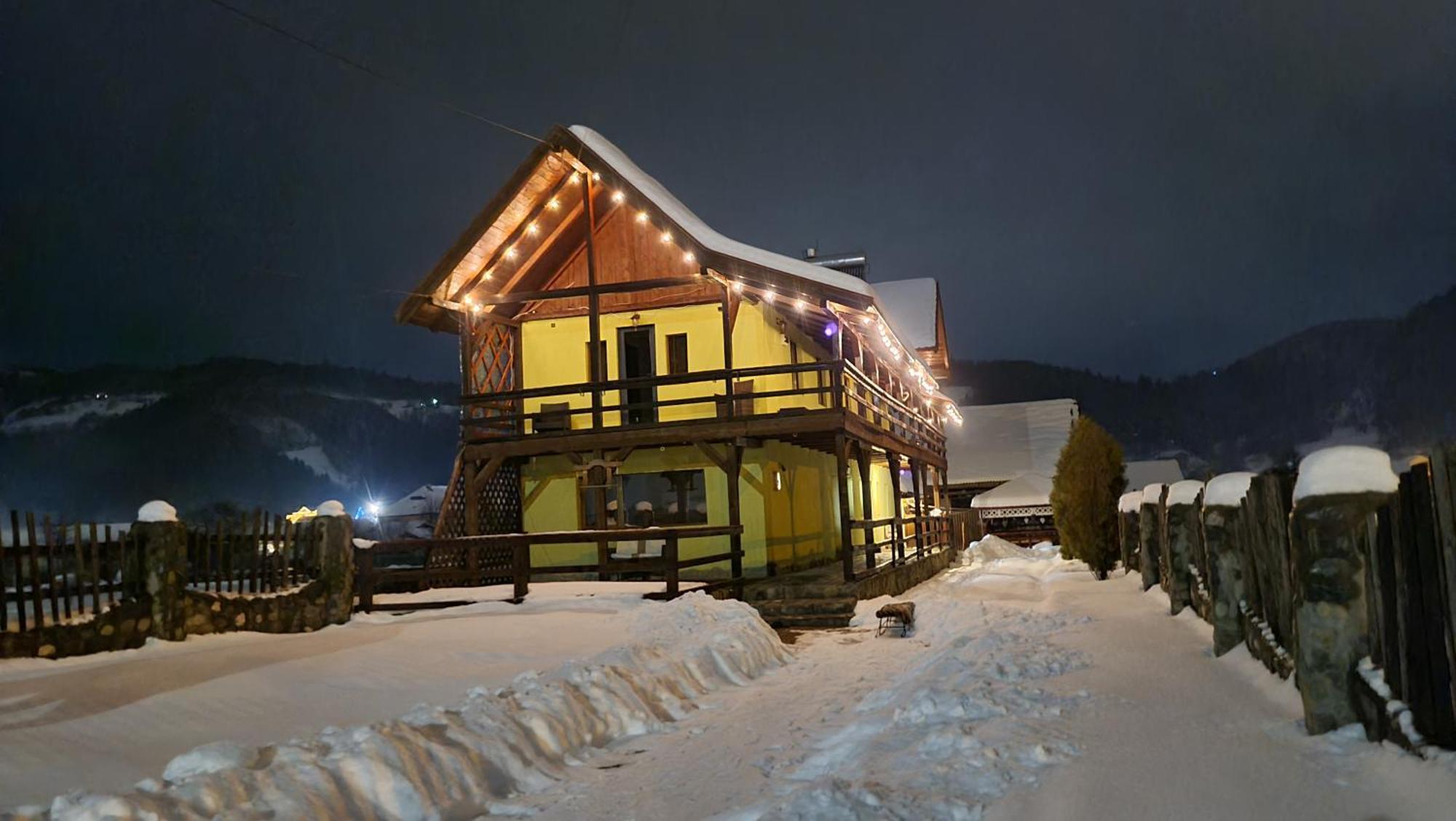 Maricom Home Zărneşti Kültér fotó